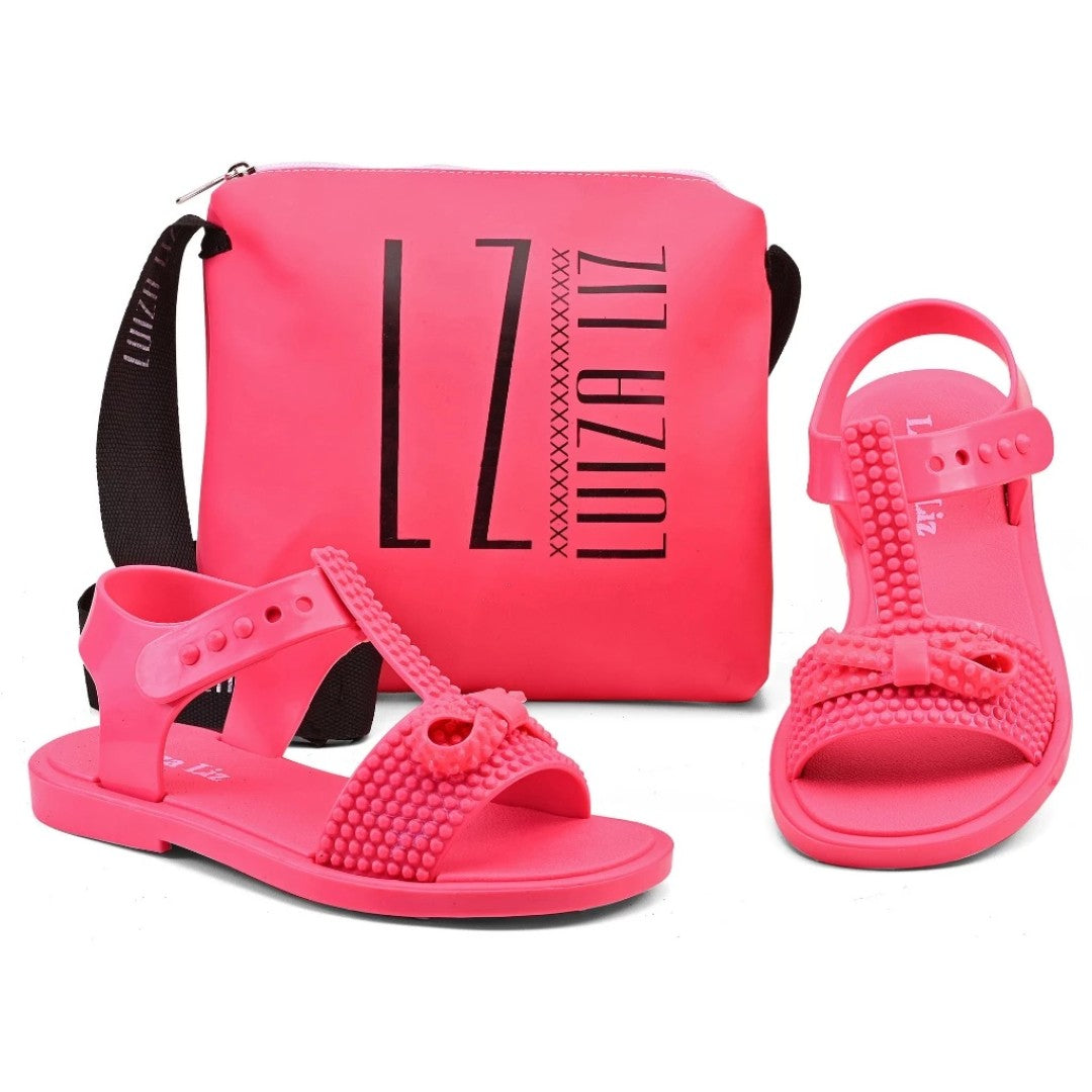 👧 Sandália LaçoCharm™ com Bolsa – O Toque de Doçura Que Encanta 🎀✨