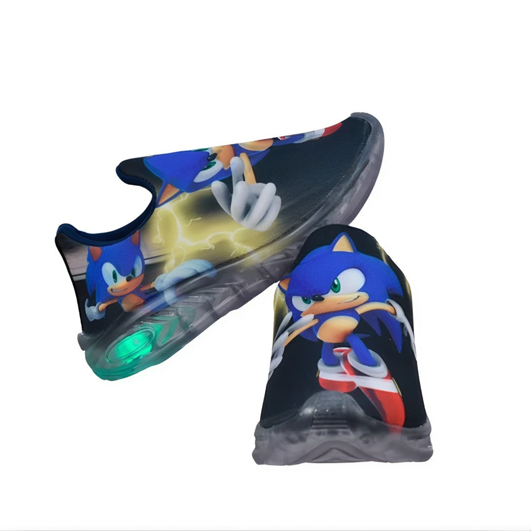 🦸‍♂️ HeroMax™ – Kit Tênis de LED Infantil + Chinelo + Boné + Relógio