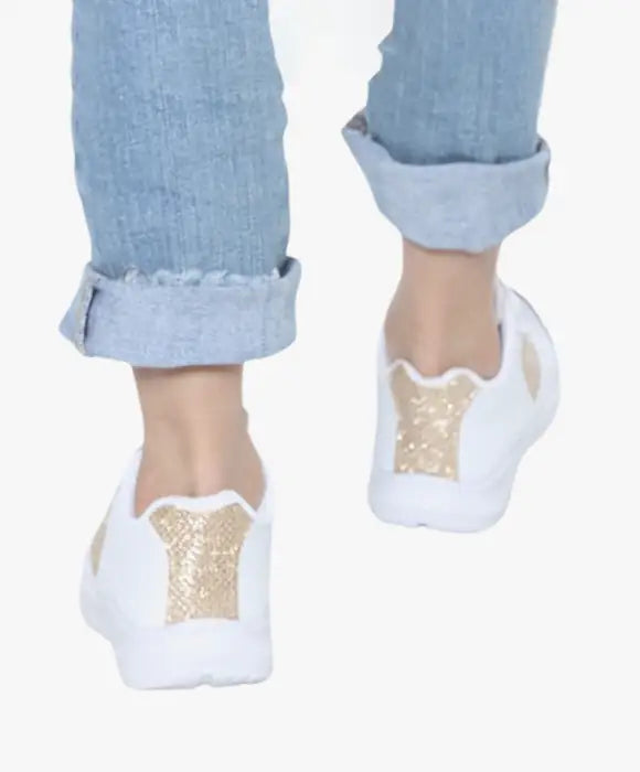 Tênis  Feminino Infantil Branco Com Detalhes